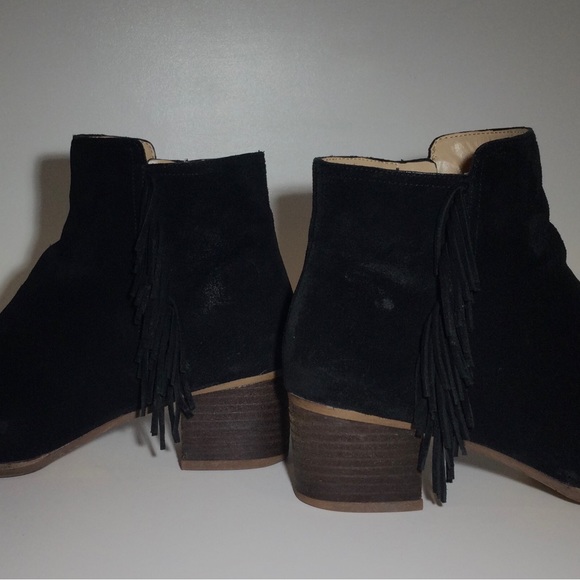 Banana Republic Western Style Ankle Boots Suede - Picture 5 of 13